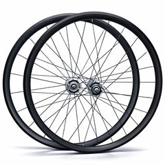 700c Fixie / Track Wheel Set – Rim Brake – Bolt-On Axle – 17mm Rim – Tubeless Compatible – Flip-Flop Hub – DT Swiss Track Hubs – 2020g