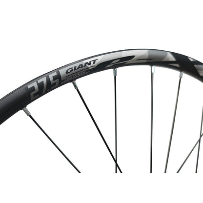 Giant XC2 27.5” MTB Wheel Set – 6-Bolt Disc – QR – 25mm Rim – Tubeless Compatible – 7–11 Speed