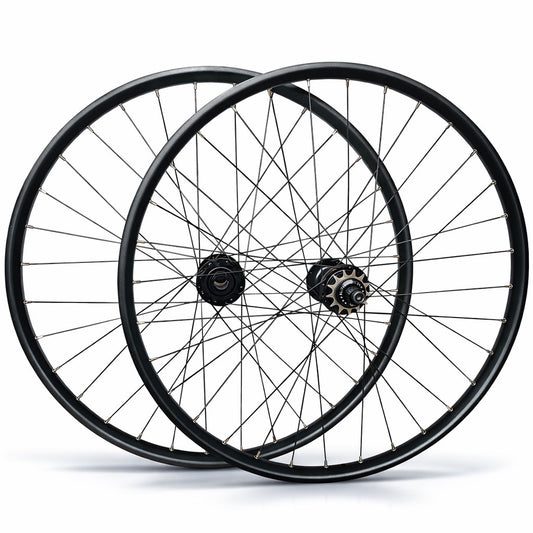 26” MTB / Dirt Jump Wheel Set – 6-Bolt Disc – 15×100 Front / 10×135 Rear – 25mm Rim – Tubeless Compatible – Performance Hubs – Single Speed