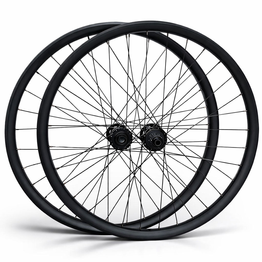 27.5” 650b Downhill Wheel Set – 6-Bolt Disc – 20×110 Front / 12×150–157 Super Boost Rear – 30mm Rim – Tubeless Compatible