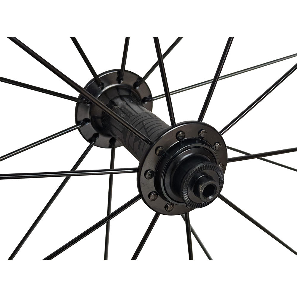 QR 700c Road Racing Bike Wheel Set 8/9/10/11 Speed - Taiwan Sealed Bearings Hubs - High Strength 4D Aero-Dynamic Sleeved Rims - Tubeless Compatible - Super Lightweight 1700g