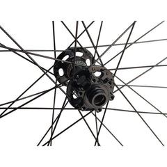 WTB ST i30 27.5” MTB Front Wheel – 6-Bolt Disc – 15×110 Boost Thru Axle – 30mm Rim – Tubeless Compatible – Performance Hub